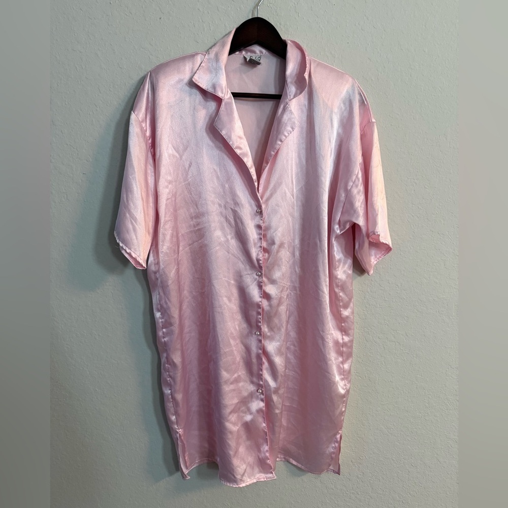 Sedú Pink Satin Button-Up Short Sleeve NightShirt